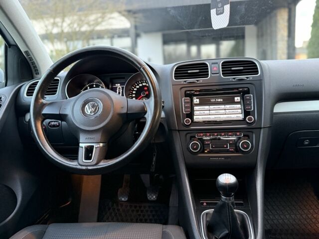 Сірий Фольксваген Гольф, об'ємом двигуна 1.4 л та пробігом 186 тис. км за 7900 $, фото 13 на Automoto.ua