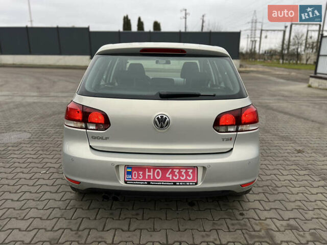Серый Фольксваген Гольф, объемом двигателя 1.4 л и пробегом 209 тыс. км за 8800 $, фото 3 на Automoto.ua