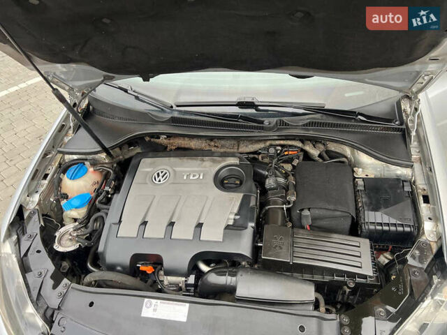 Серый Фольксваген Гольф, объемом двигателя 1.6 л и пробегом 267 тыс. км за 6650 $, фото 59 на Automoto.ua