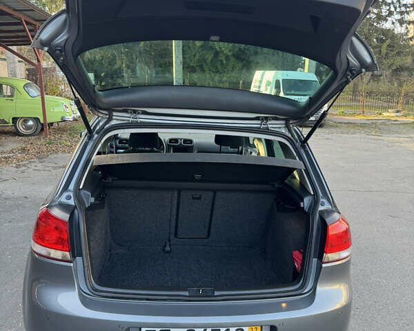 Сірий Фольксваген Гольф, об'ємом двигуна 1.39 л та пробігом 215 тис. км за 8700 $, фото 33 на Automoto.ua