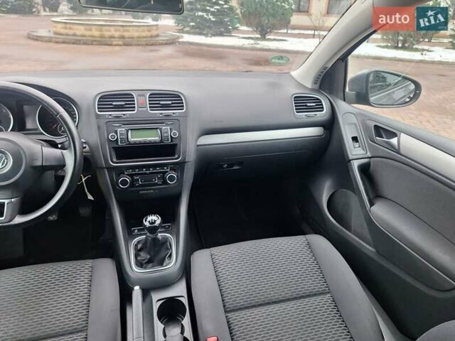 Серый Фольксваген Гольф, объемом двигателя 1.6 л и пробегом 223 тыс. км за 7650 $, фото 40 на Automoto.ua