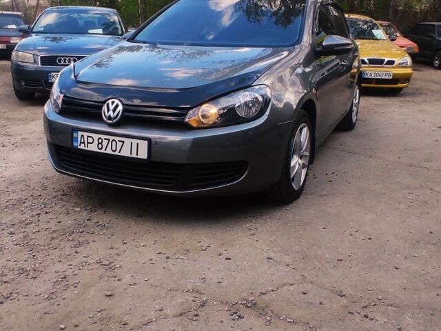Серый Фольксваген Гольф, объемом двигателя 1.4 л и пробегом 230 тыс. км за 6300 $, фото 2 на Automoto.ua