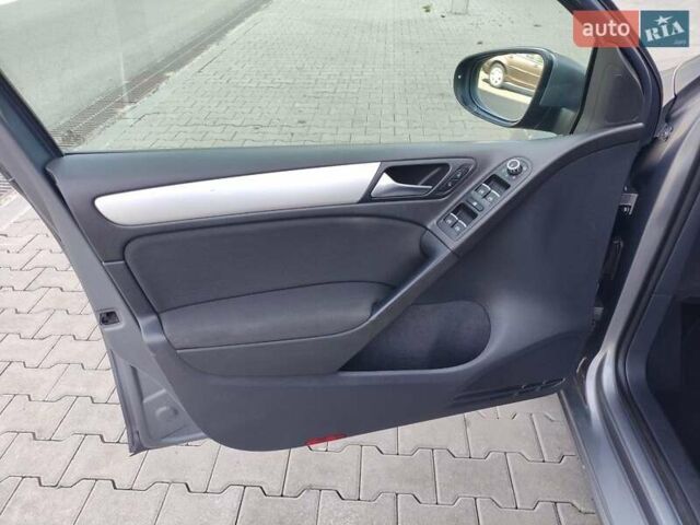 Сірий Фольксваген Гольф, об'ємом двигуна 1.39 л та пробігом 161 тис. км за 7700 $, фото 36 на Automoto.ua