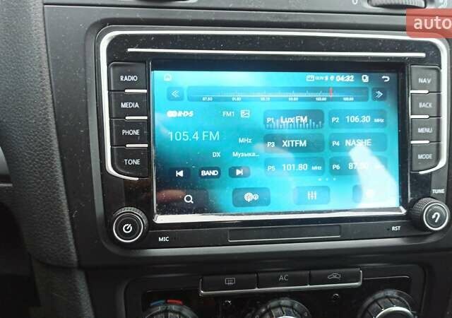 Серый Фольксваген Гольф, объемом двигателя 1.6 л и пробегом 167 тыс. км за 7400 $, фото 22 на Automoto.ua