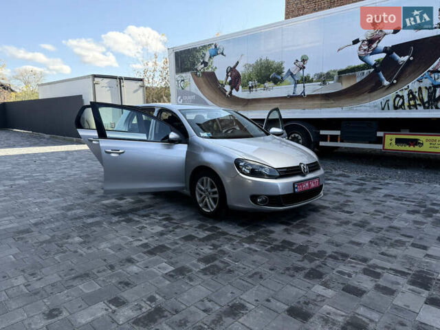 Серый Фольксваген Гольф, объемом двигателя 1.4 л и пробегом 167 тыс. км за 8500 $, фото 21 на Automoto.ua