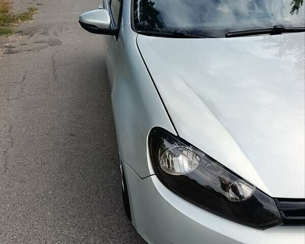 Серый Фольксваген Гольф, объемом двигателя 1.39 л и пробегом 210 тыс. км за 7150 $, фото 12 на Automoto.ua