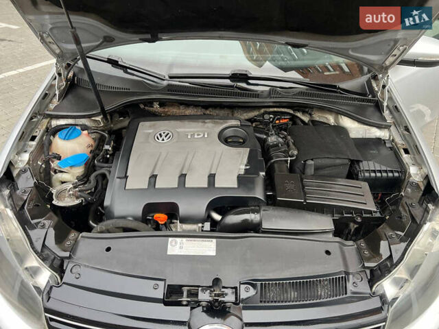 Серый Фольксваген Гольф, объемом двигателя 1.6 л и пробегом 267 тыс. км за 6650 $, фото 56 на Automoto.ua