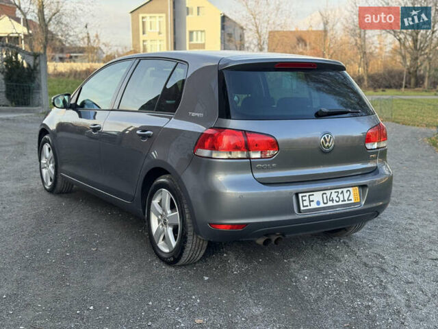 Сірий Фольксваген Гольф, об'ємом двигуна 1.39 л та пробігом 215 тис. км за 8700 $, фото 4 на Automoto.ua