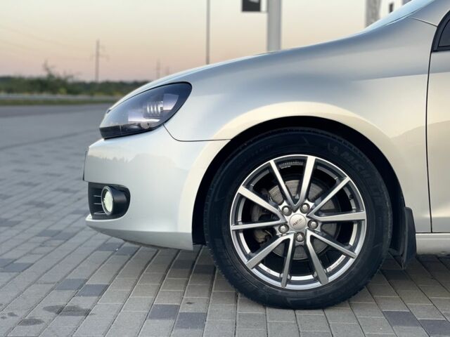 Серый Фольксваген Гольф, объемом двигателя 1.4 л и пробегом 232 тыс. км за 7300 $, фото 14 на Automoto.ua