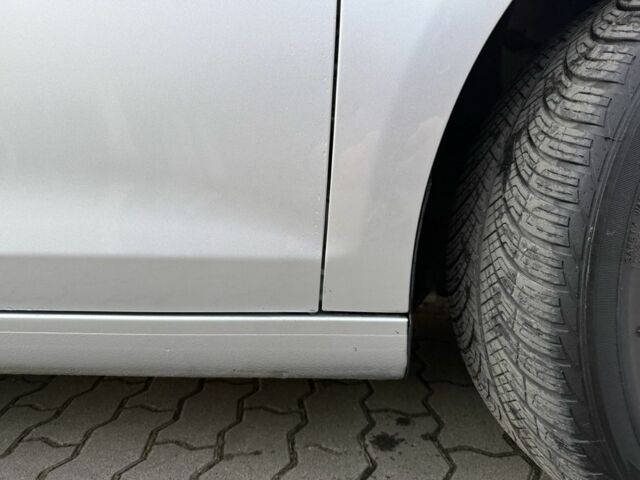 Серый Фольксваген Гольф, объемом двигателя 1.6 л и пробегом 216 тыс. км за 7350 $, фото 4 на Automoto.ua