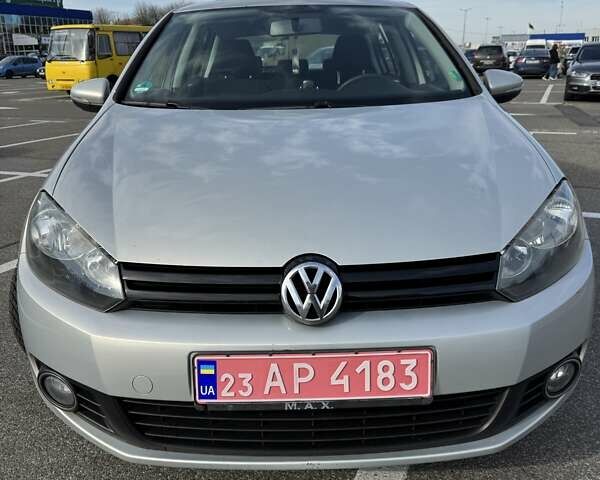 Сірий Фольксваген Гольф, об'ємом двигуна 1.39 л та пробігом 186 тис. км за 7900 $, фото 2 на Automoto.ua