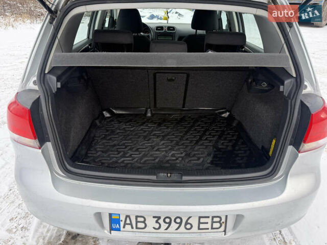 Сірий Фольксваген Гольф, об'ємом двигуна 1.6 л та пробігом 275 тис. км за 6350 $, фото 31 на Automoto.ua