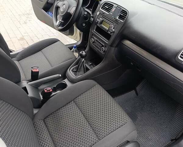 Серый Фольксваген Гольф, объемом двигателя 1.39 л и пробегом 211 тыс. км за 6999 $, фото 25 на Automoto.ua