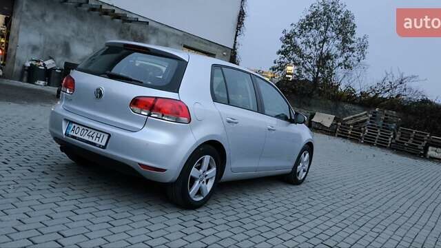 Серый Фольксваген Гольф, объемом двигателя 1.39 л и пробегом 245 тыс. км за 7450 $, фото 5 на Automoto.ua