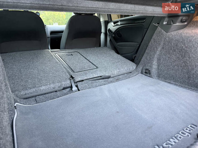 Серый Фольксваген Гольф, объемом двигателя 1.6 л и пробегом 155 тыс. км за 8450 $, фото 42 на Automoto.ua