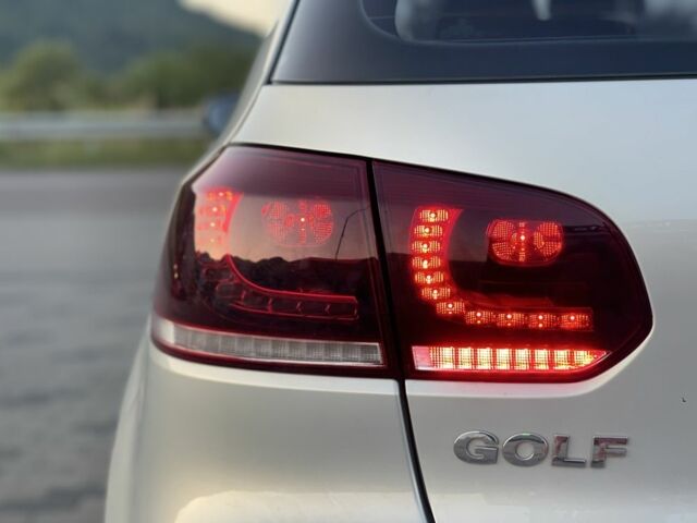 Серый Фольксваген Гольф, объемом двигателя 1.4 л и пробегом 232 тыс. км за 7300 $, фото 9 на Automoto.ua