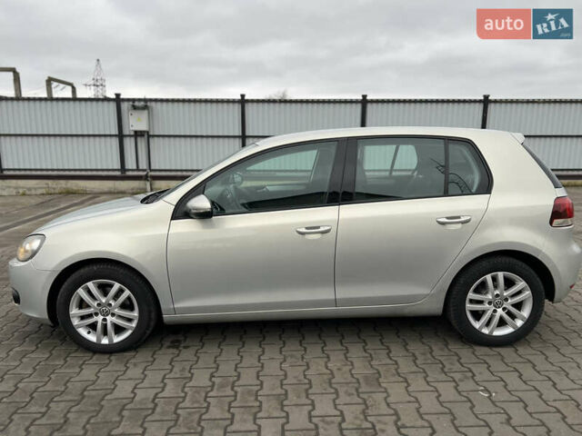 Серый Фольксваген Гольф, объемом двигателя 1.4 л и пробегом 209 тыс. км за 8800 $, фото 5 на Automoto.ua