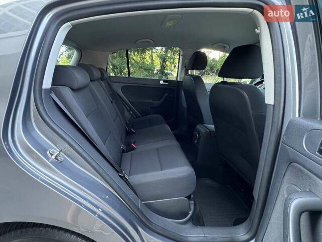 Серый Фольксваген Гольф, объемом двигателя 1.39 л и пробегом 166 тыс. км за 8500 $, фото 34 на Automoto.ua