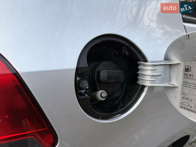 Сірий Фольксваген Гольф, об'ємом двигуна 0 л та пробігом 216 тис. км за 7350 $, фото 22 на Automoto.ua