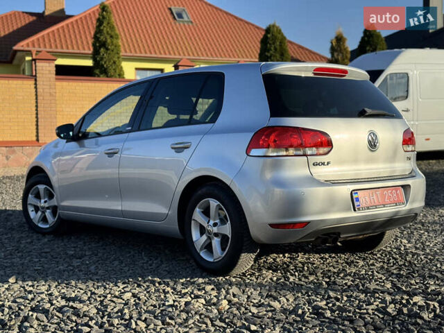 Серый Фольксваген Гольф, объемом двигателя 1.39 л и пробегом 200 тыс. км за 9200 $, фото 16 на Automoto.ua