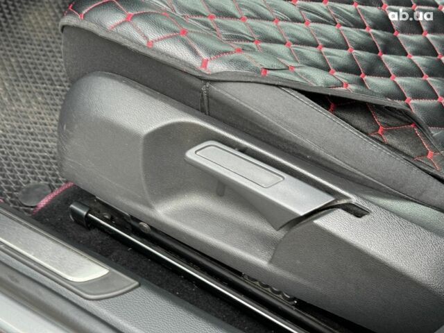 Сірий Фольксваген Гольф, об'ємом двигуна 1.6 л та пробігом 250 тис. км за 8690 $, фото 13 на Automoto.ua