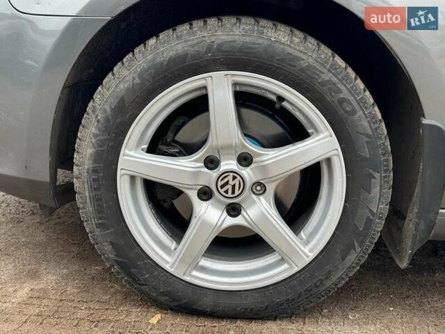 Сірий Фольксваген Гольф, об'ємом двигуна 1.6 л та пробігом 250 тис. км за 8690 $, фото 9 на Automoto.ua