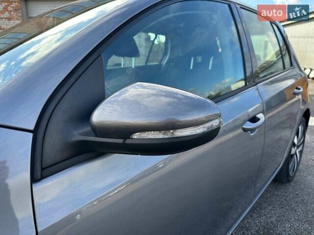 Серый Фольксваген Гольф, объемом двигателя 1.39 л и пробегом 248 тыс. км за 8200 $, фото 23 на Automoto.ua