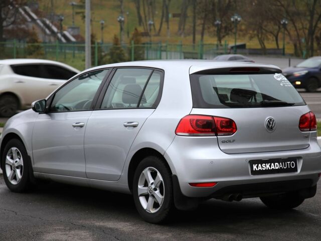 Серый Фольксваген Гольф, объемом двигателя 1.4 л и пробегом 126 тыс. км за 9000 $, фото 3 на Automoto.ua