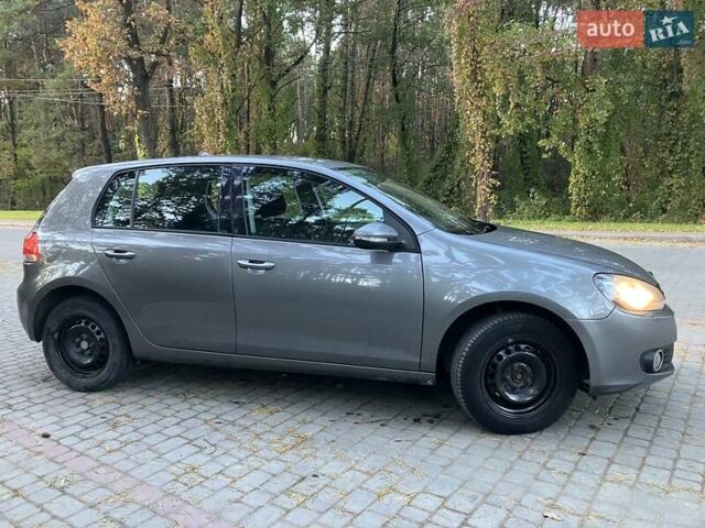 Сірий Фольксваген Гольф, об'ємом двигуна 1.39 л та пробігом 258 тис. км за 6800 $, фото 6 на Automoto.ua