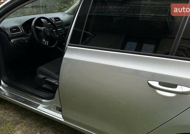 Сірий Фольксваген Гольф, об'ємом двигуна 1.6 л та пробігом 197 тис. км за 7750 $, фото 20 на Automoto.ua