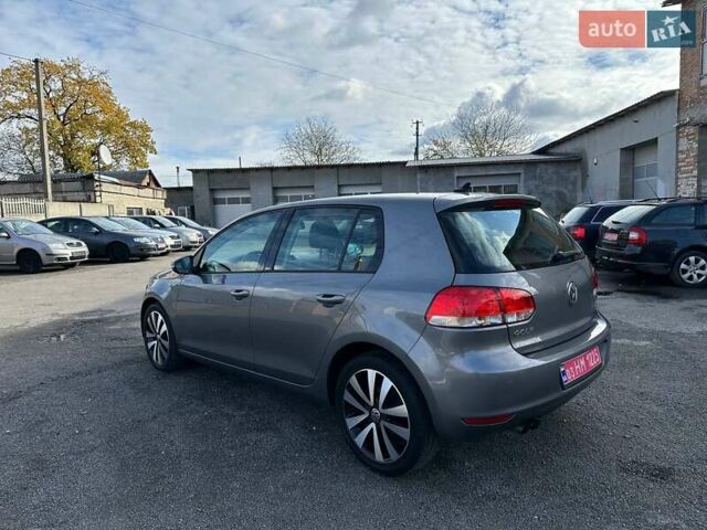 Серый Фольксваген Гольф, объемом двигателя 1.39 л и пробегом 248 тыс. км за 8200 $, фото 17 на Automoto.ua