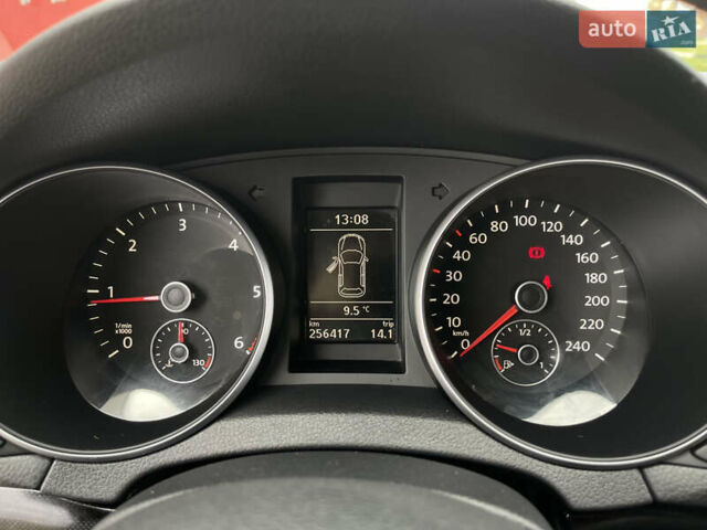 Серый Фольксваген Гольф, объемом двигателя 2 л и пробегом 257 тыс. км за 8350 $, фото 85 на Automoto.ua