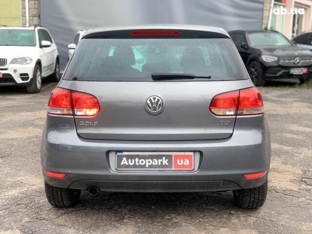 Сірий Фольксваген Гольф, об'ємом двигуна 1.6 л та пробігом 223 тис. км за 8790 $, фото 5 на Automoto.ua