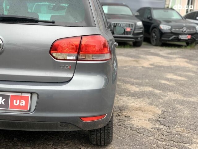 Сірий Фольксваген Гольф, об'ємом двигуна 1.6 л та пробігом 223 тис. км за 8790 $, фото 11 на Automoto.ua