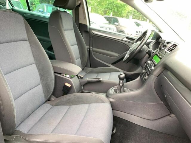 Сірий Фольксваген Гольф, об'ємом двигуна 1.6 л та пробігом 223 тис. км за 8790 $, фото 35 на Automoto.ua