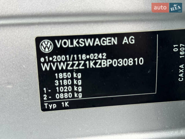 Серый Фольксваген Гольф, объемом двигателя 1.39 л и пробегом 180 тыс. км за 9880 $, фото 54 на Automoto.ua