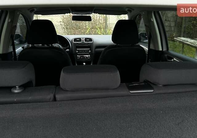 Сірий Фольксваген Гольф, об'ємом двигуна 1.6 л та пробігом 197 тис. км за 7750 $, фото 21 на Automoto.ua