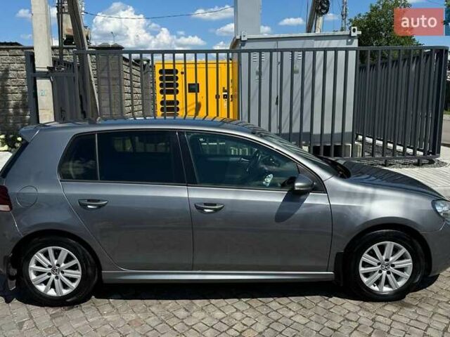 Серый Фольксваген Гольф, объемом двигателя 1.6 л и пробегом 283 тыс. км за 8400 $, фото 3 на Automoto.ua