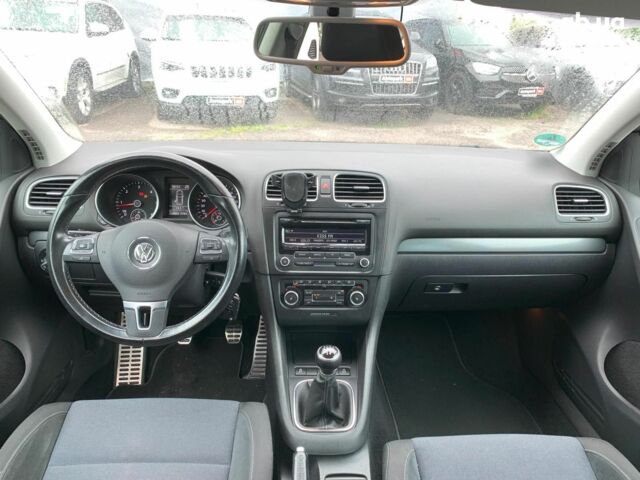 Сірий Фольксваген Гольф, об'ємом двигуна 1.6 л та пробігом 223 тис. км за 8790 $, фото 31 на Automoto.ua