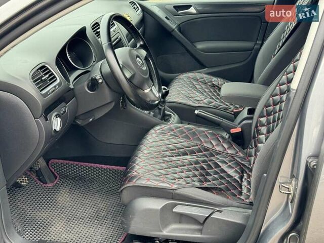 Сірий Фольксваген Гольф, об'ємом двигуна 1.6 л та пробігом 250 тис. км за 8690 $, фото 12 на Automoto.ua