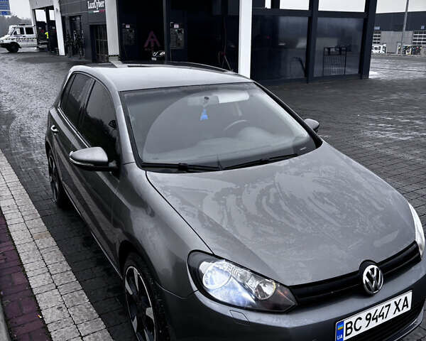 Серый Фольксваген Гольф, объемом двигателя 1.6 л и пробегом 192 тыс. км за 8400 $, фото 2 на Automoto.ua