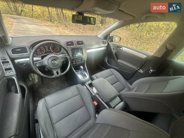 Серый Фольксваген Гольф, объемом двигателя 1.6 л и пробегом 284 тыс. км за 7750 $, фото 9 на Automoto.ua