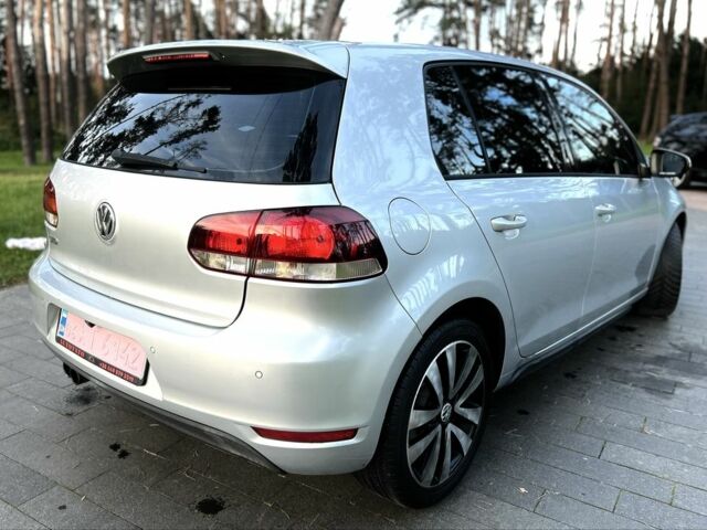 Серый Фольксваген Гольф, объемом двигателя 2 л и пробегом 180 тыс. км за 12300 $, фото 6 на Automoto.ua