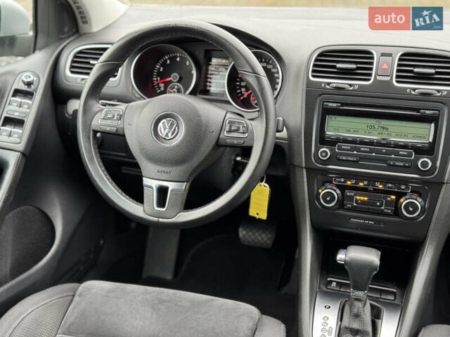 Серый Фольксваген Гольф, объемом двигателя 1.39 л и пробегом 180 тыс. км за 9880 $, фото 51 на Automoto.ua