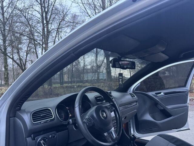 Серый Фольксваген Гольф, объемом двигателя 2 л и пробегом 270 тыс. км за 8200 $, фото 12 на Automoto.ua