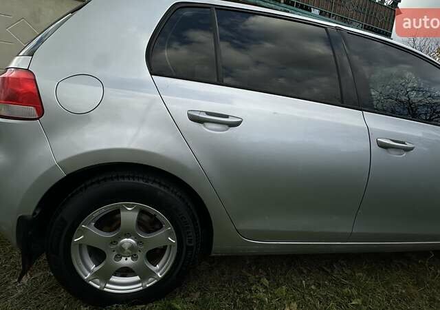 Сірий Фольксваген Гольф, об'ємом двигуна 1.6 л та пробігом 197 тис. км за 7750 $, фото 8 на Automoto.ua