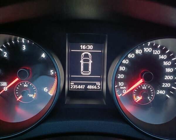 Сірий Фольксваген Гольф, об'ємом двигуна 1.6 л та пробігом 235 тис. км за 7500 $, фото 1 на Automoto.ua