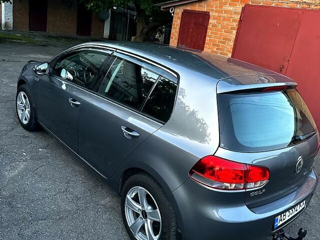 Серый Фольксваген Гольф, объемом двигателя 1.6 л и пробегом 250 тыс. км за 8500 $, фото 1 на Automoto.ua