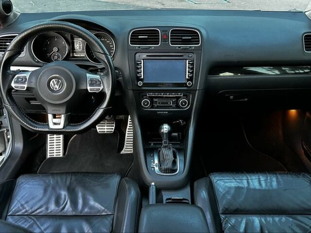 Серый Фольксваген Гольф, объемом двигателя 2 л и пробегом 180 тыс. км за 12300 $, фото 2 на Automoto.ua