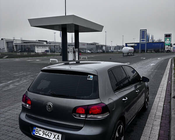 Серый Фольксваген Гольф, объемом двигателя 1.6 л и пробегом 192 тыс. км за 8400 $, фото 5 на Automoto.ua